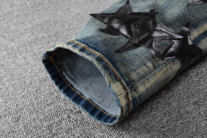 AMIRI #694 Jeans